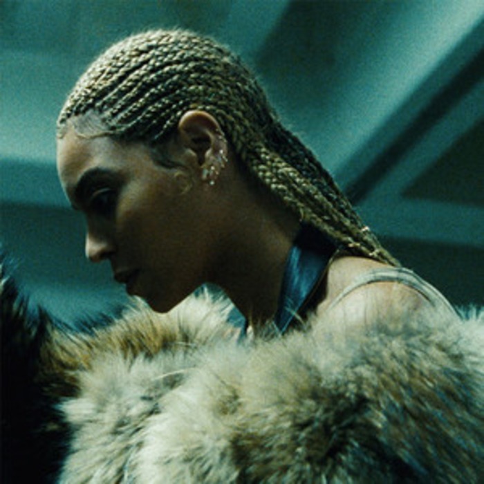 beyoncé s lemonade loses to grease live at the 2016 emmys and the